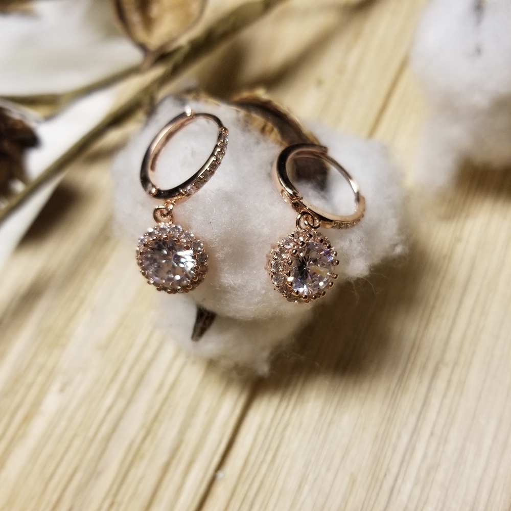Gorgeous ROSE GOLD Dangle earrings with CZ's - Picture 7 of 8